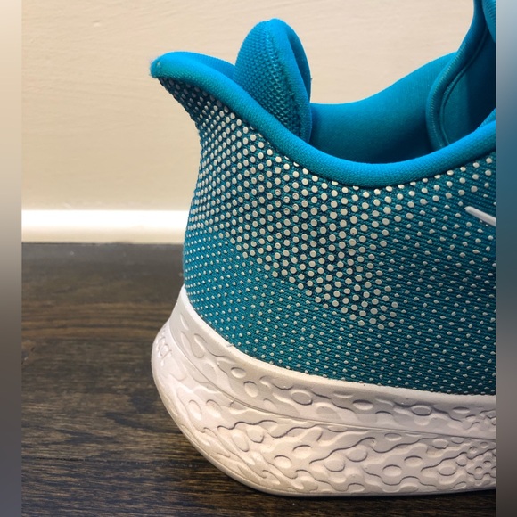 Nike Air Zoom Mens BB  Teal and White Basketball Shoes size 11 - Picture 8 of 13